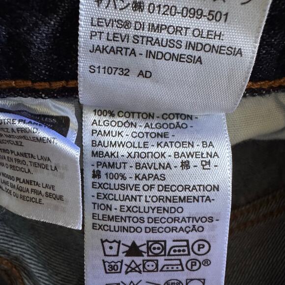 LEVI'S 501 Shorts‎ Distressed Classic Denim Button Fly Raw Hem Daisy Dukes Retro - Picture 9 of 13